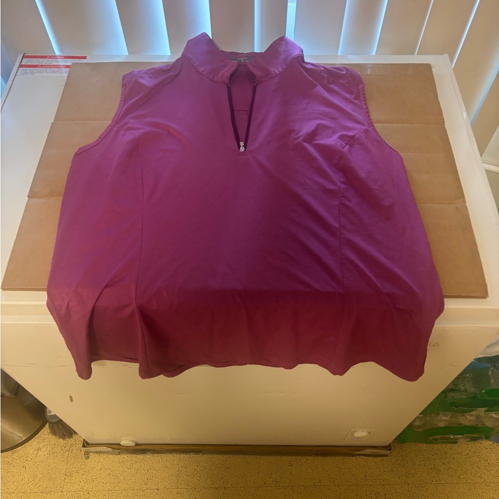 Callaway Women's Sleeveless Magenta Blouse